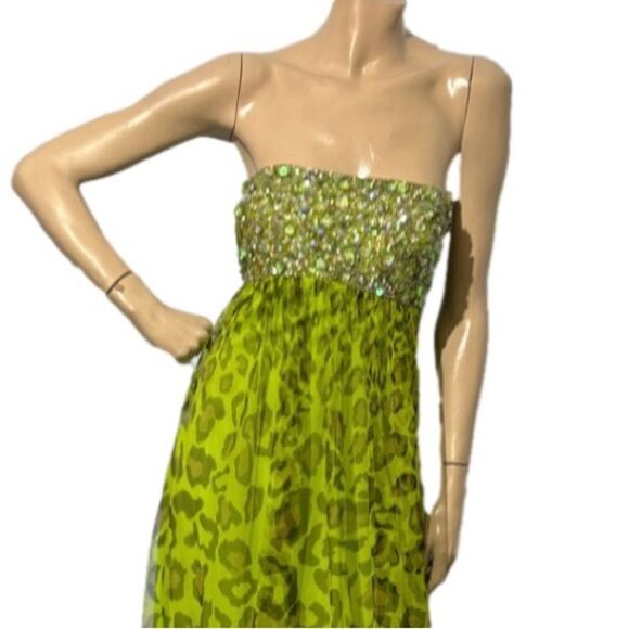 Jovani Lime 16 Flowy Green Animal Print Long Formal Prom Dress - Picture 2 of 7
